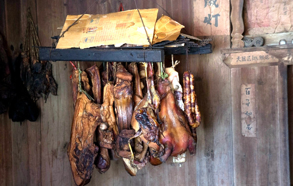 1535333065412611.jpg t01.jpg